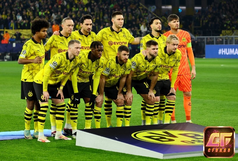 Borussia Dortmund là CLB có lượng fan chiến nhất thế giới