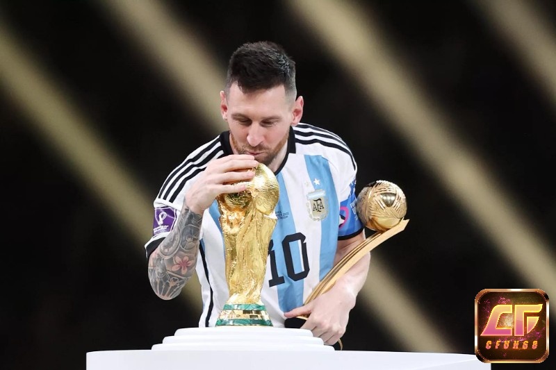 Messi là người ghi nhiều bàn thắng trong lịch sử đội tuyển quốc gia Argentina