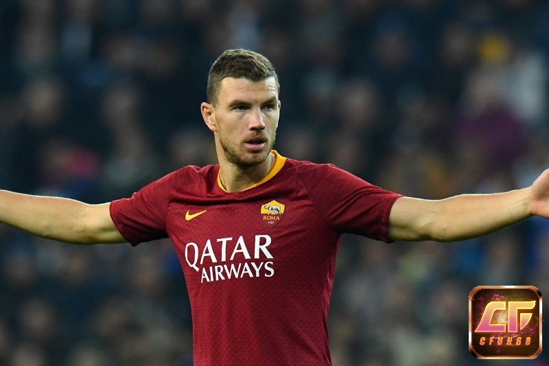 Tiền đạo hay nhất Serie A - Edin Džeko (Roma)