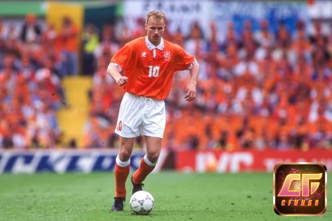 Tiền vệ hay nhất World Cup - Johan Cruyff (Hà Lan)