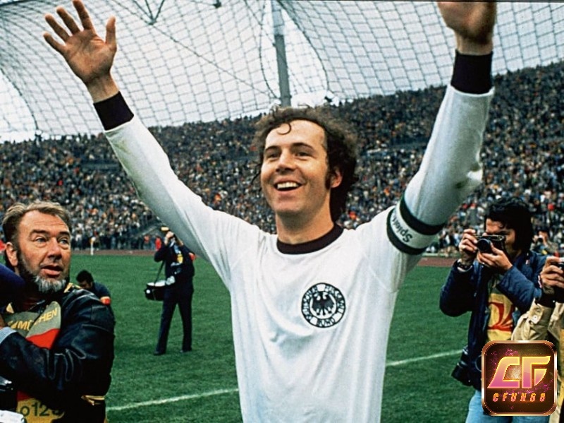Franz Beckenbauer là một nhà lãnh đạo đích thực tại World Cup