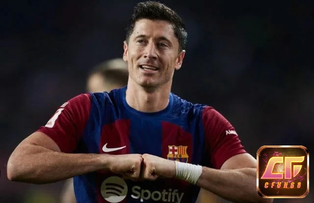 Top tiền đạo hay nhất C2 ấn tượng với phong độ và tốc độ là Robert Lewandowski