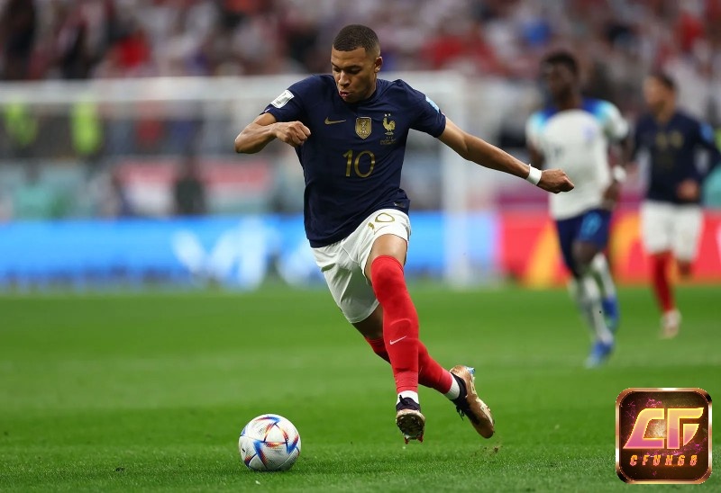 Sáng giá trong những tiền đạo hay nhất C2 với gia chuyển nhượng khủng là Kylian Mbappe