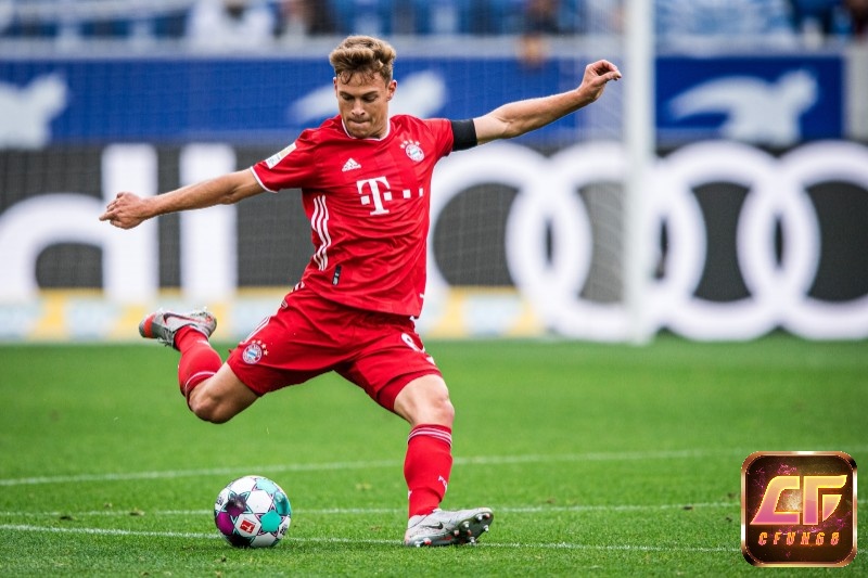 Kimmich chàng cầu thủ đa năng đang chơi cho Bayern Munich