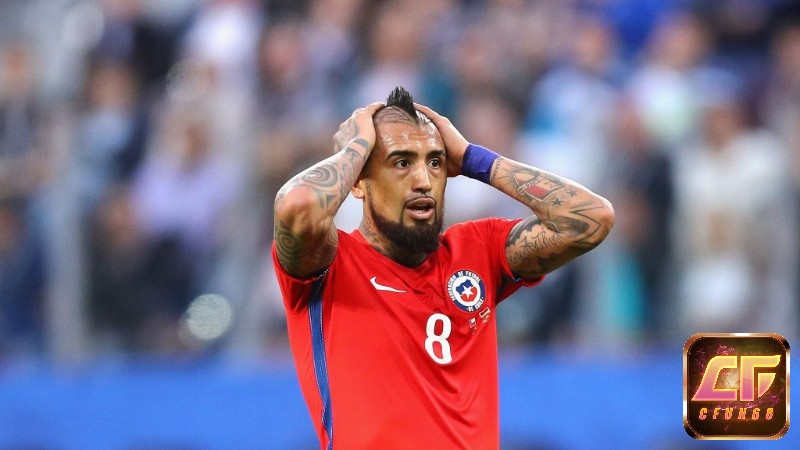 Arturo Vidal là tiền vệ quyết đoán trên sân cỏ